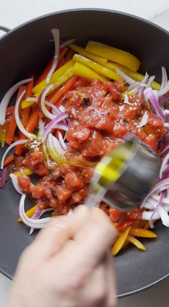 sliced bell peppers and onions and tomatoes, oil, 